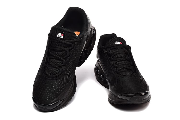 Нови мъжки маратонки Nike Air Max DN black grey