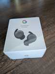 Продавам нови не разпечатани безжични слушалки Pixel Buds A-Series