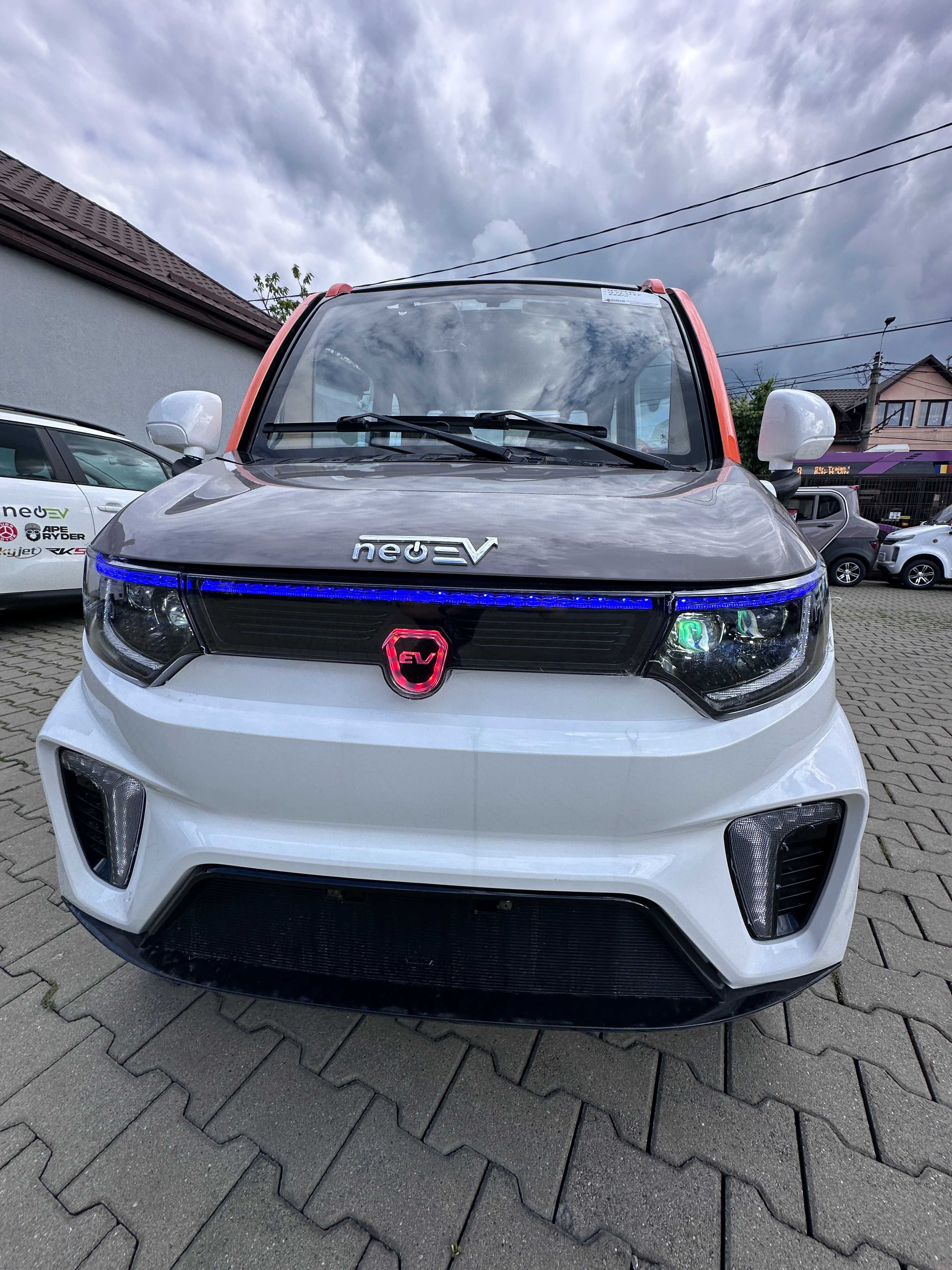 Masină Electrică NEO X9 – Fără permis | 4 locuri | Autonomie 90 km