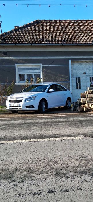 Chevrolet cruze 2011