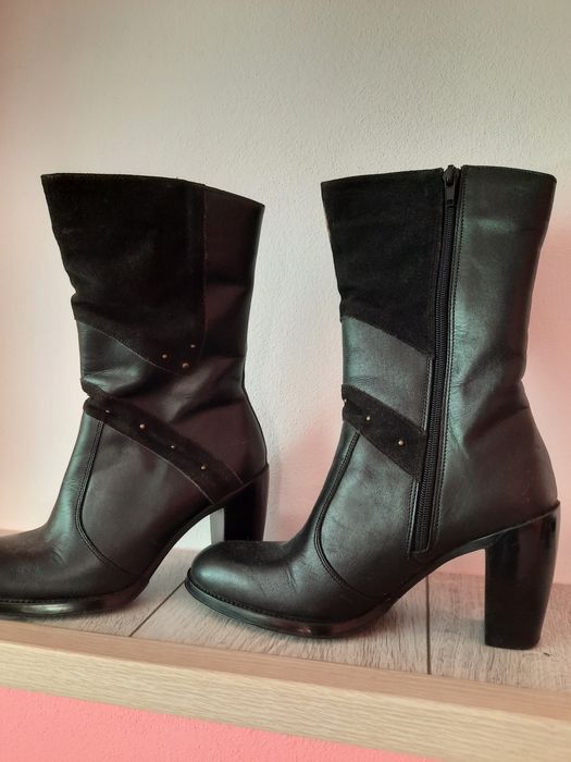 Ghete de piele cu toc