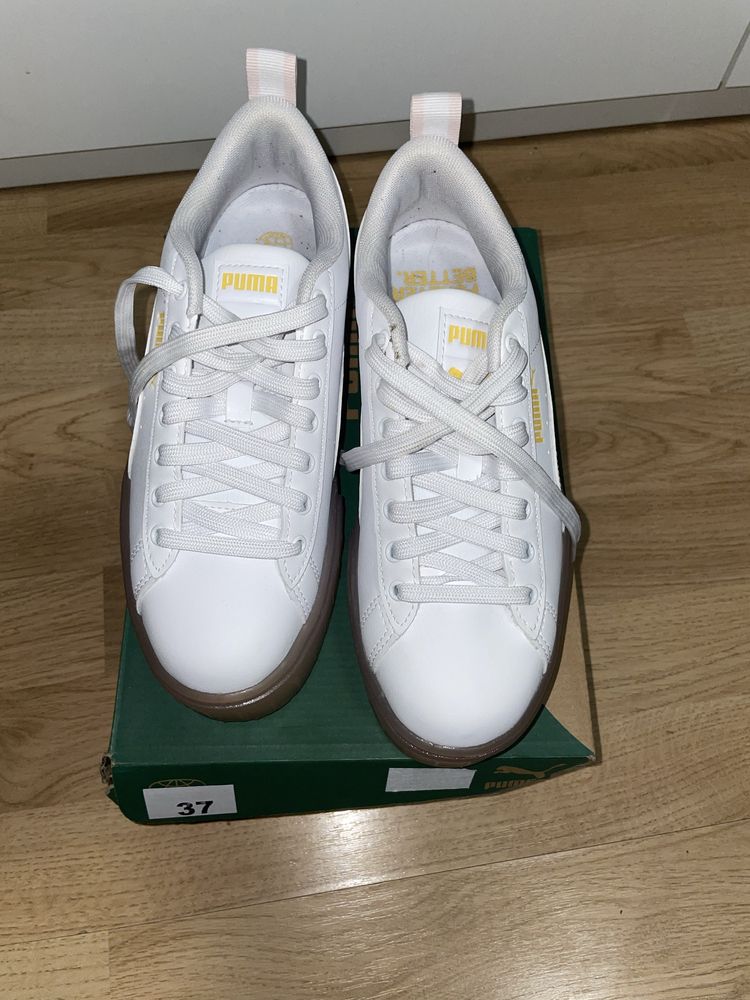 Pantofi Puma Femei