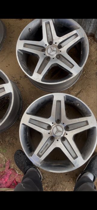 Продам диски AMG