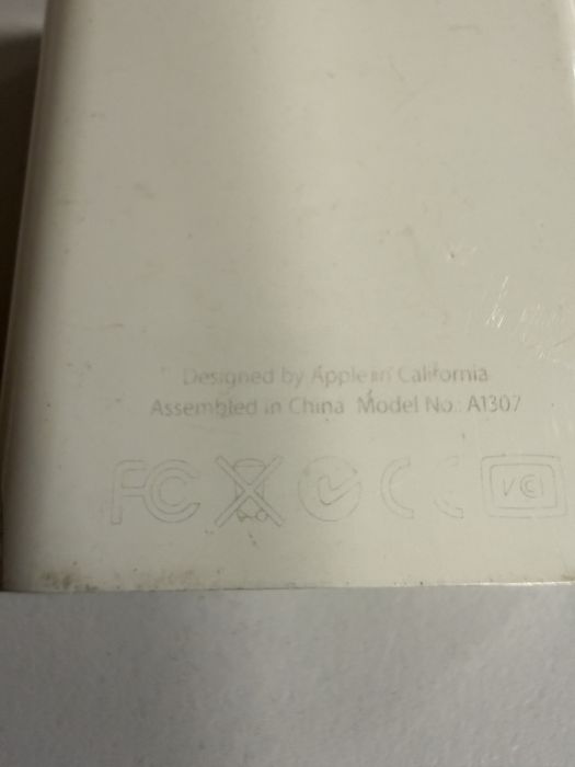 Adaptor Apple DisplayPort la VGA