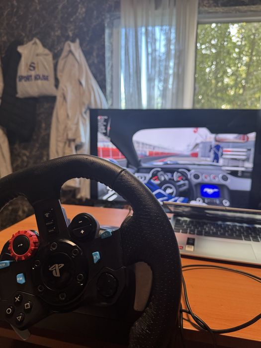 Logitech G29 + Shifter