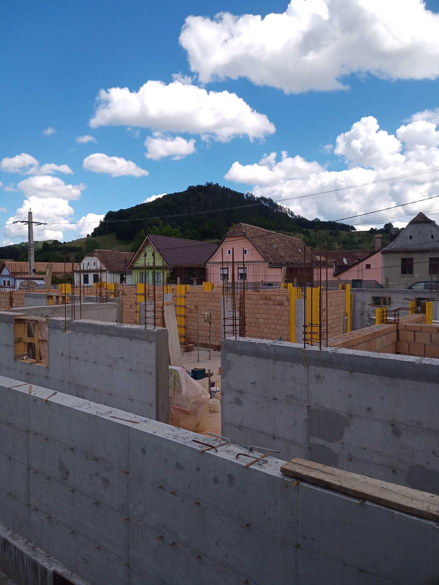 Inchirieri Sistem de cofrat gard, cofraje tip Doka