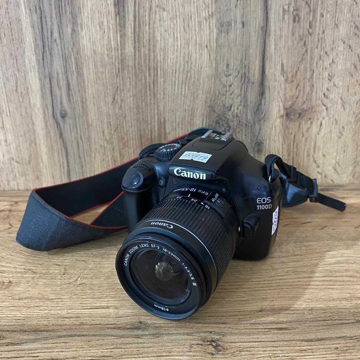 Зеркальный фотоаппарат Canon EOS 1100D /sk151819