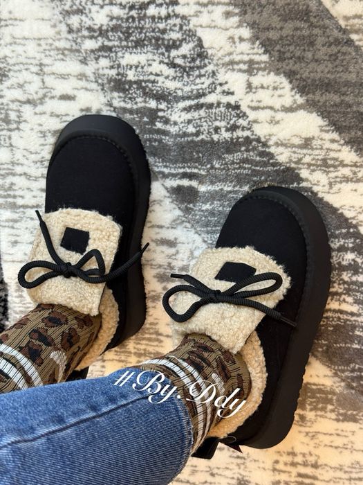 Ghetute Ugg ( foarte usoare si comode )