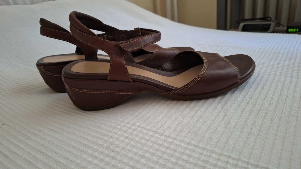 Vind sandale ECCO marimea 40