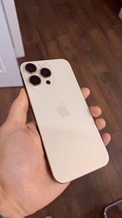 iPhone 16 Pro Max Desert Titanium 1TB — идеальное состояние (офиц)