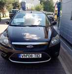 Vând Ford-Focus.