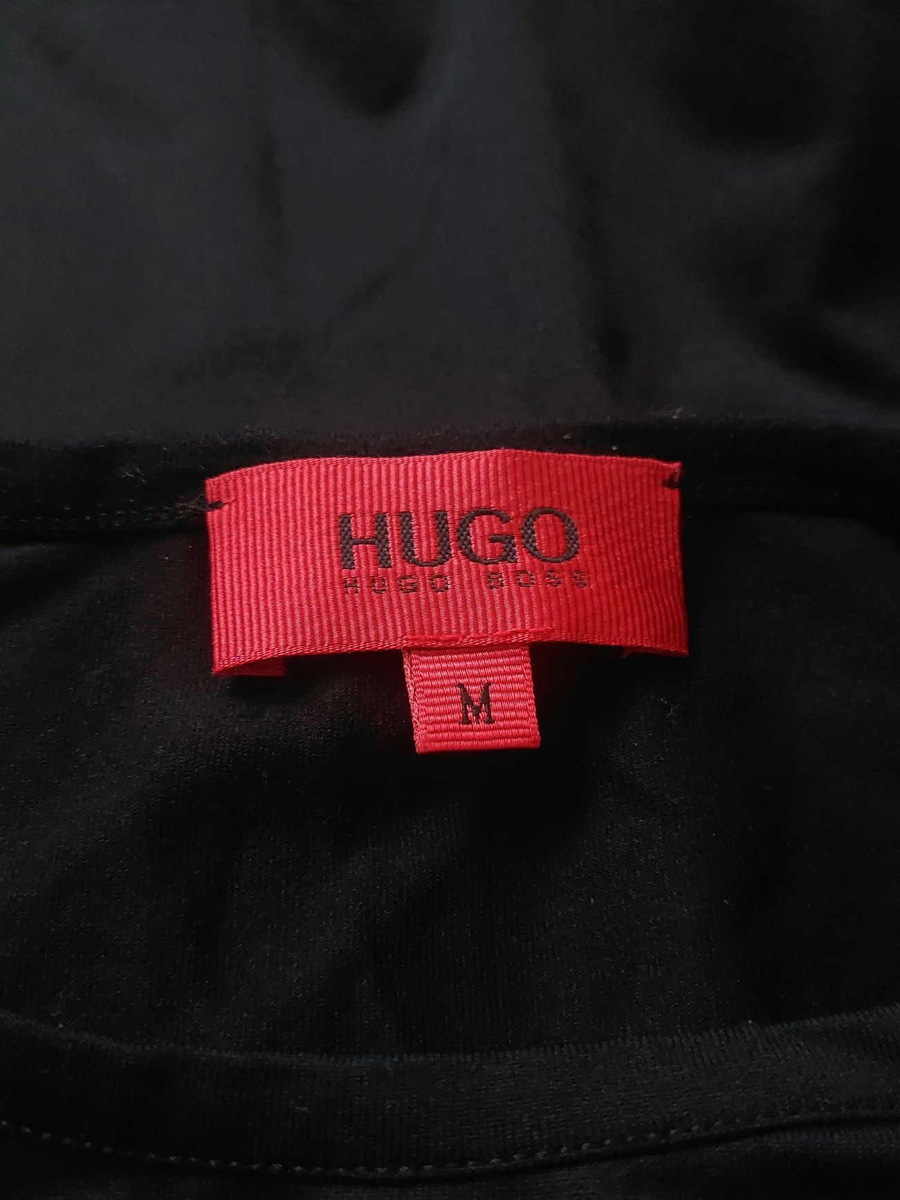 HUGO BOSS - Черна блуза
