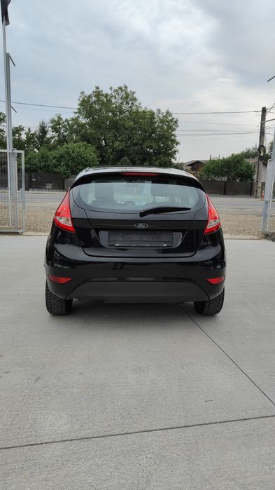 Ford Fiesta 1.4 benzina Rate Garanție