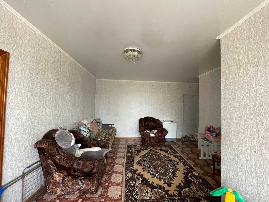 Продам 2х комнатную квартиру в кирпичном доме
