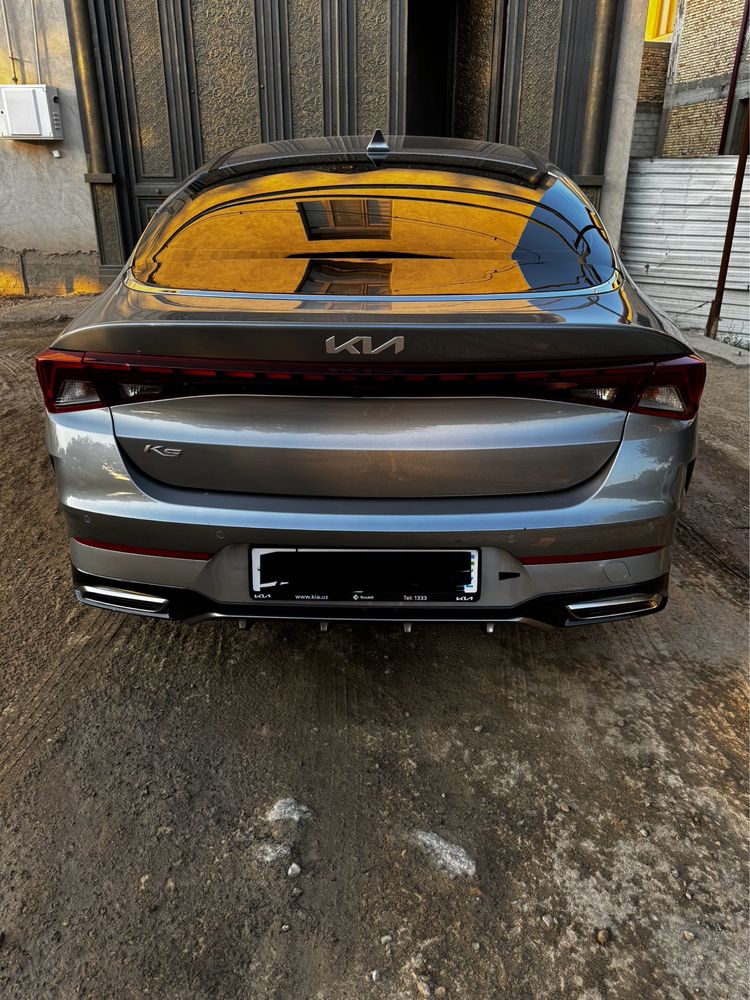 Kia k5 2023 2 positiya