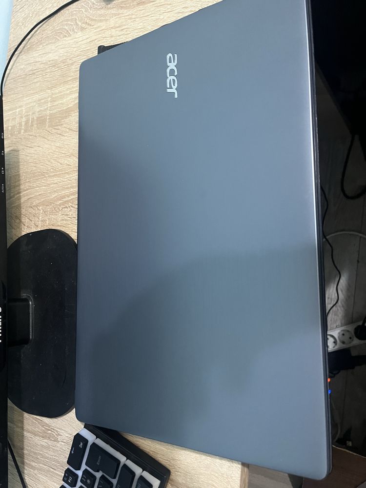 Laptop acer aspire e15