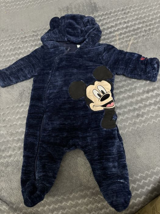 Combinezon nou nascuti