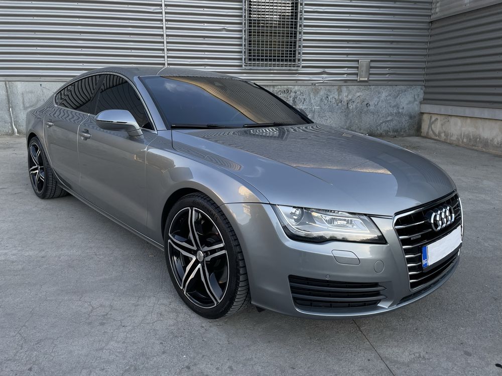 Продава се Ауди А7/Audi А7 3.0 BiTDI-313 Коня-8 Скорости-2014 Година!