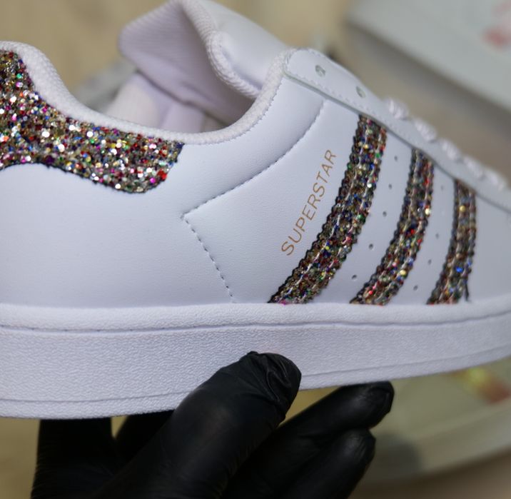 Adidas Superstar (36-40) Бели с Бляскави Многоцветен брокат Ленти