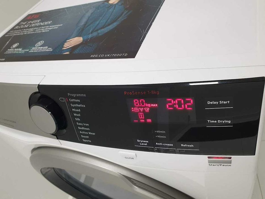 AEG SensiDry Сушилня с Термопомпа 12м Гаранция