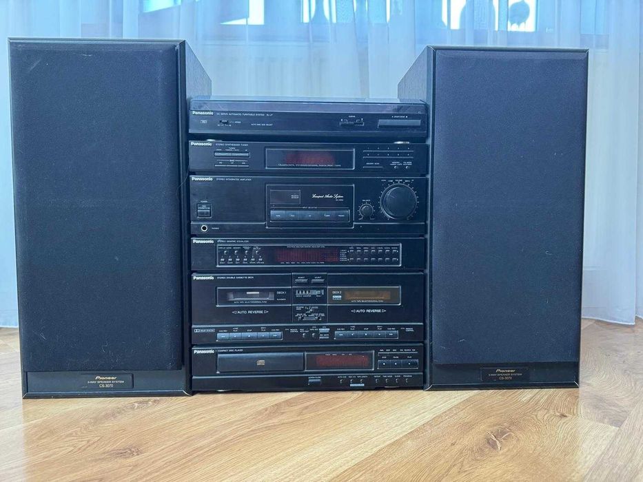 Sistem audio Panasonic 100W, functioneaza impecabill