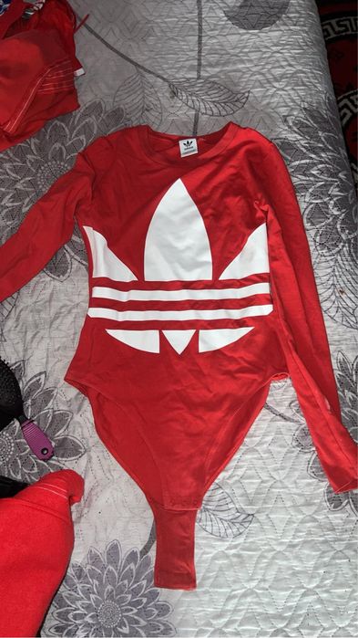 Body Adidas marimea s