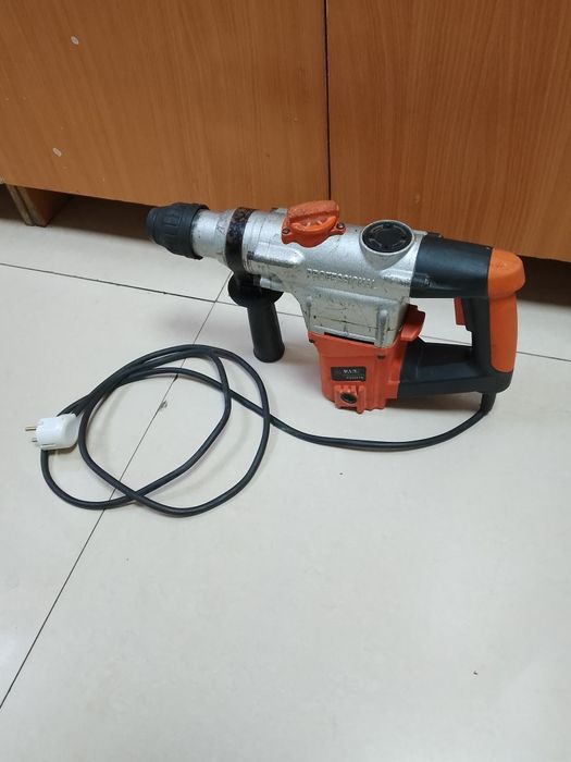 Продам Перфоратор