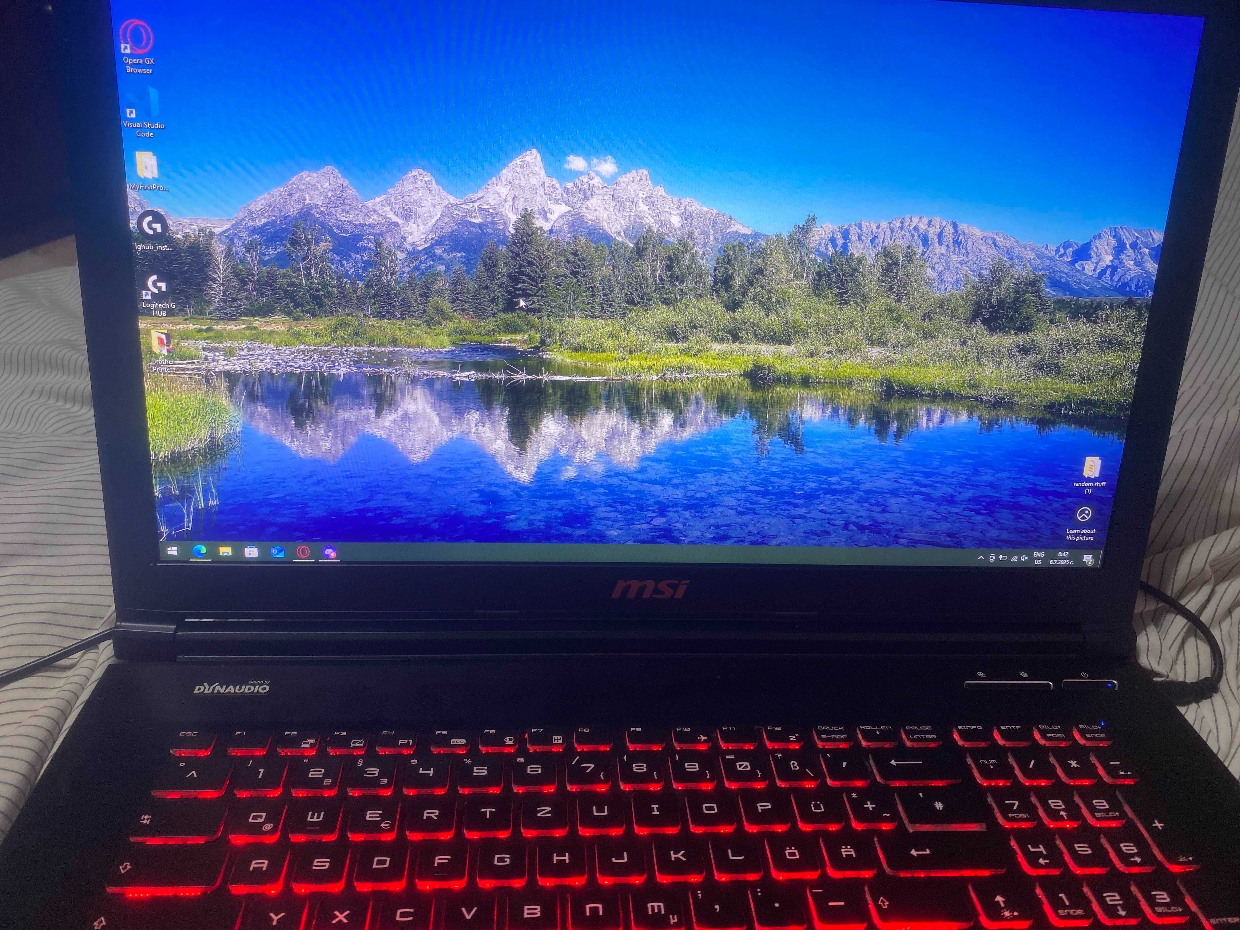 Продавам MSI GE-72