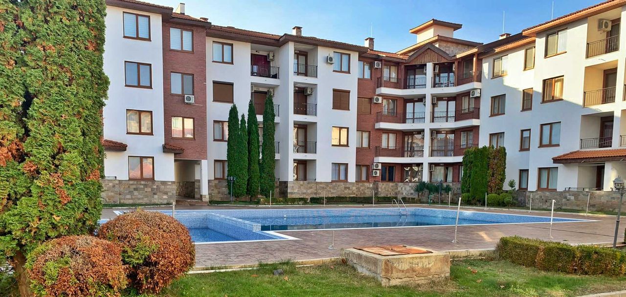Продава се Двустаен апартамент в с. Равда, Област Бургас - 56 кв.м за 1215 €/кв.м - Снимка #6