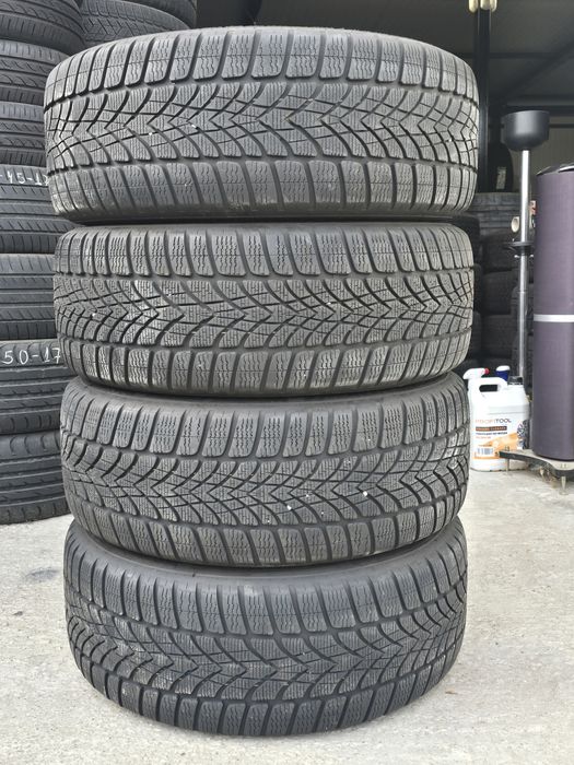 4 Броя 225/55/17 Dunlop 2x7,5mm 2x6,2mm