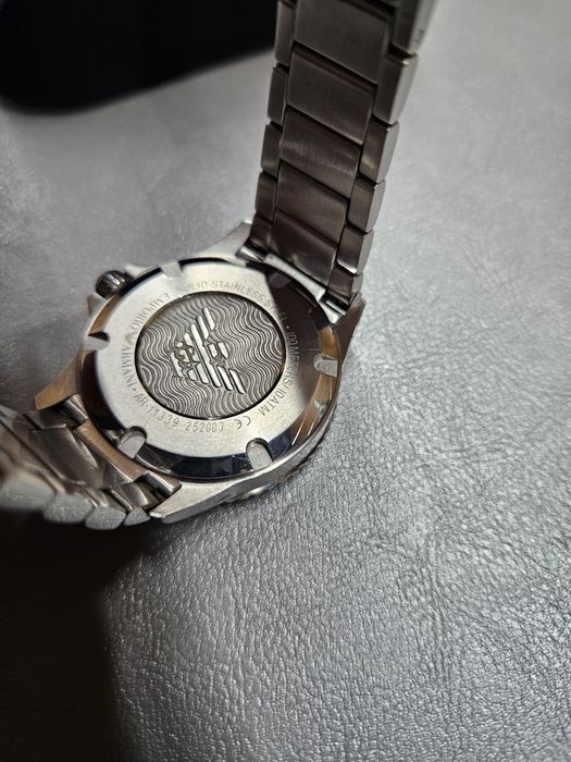 Часовник Emporio Armani Diver AR11339
