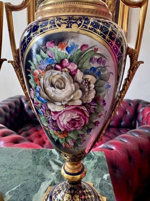Impozante vase stil Sèvres-semnate-bronz-portelan pictat manual-Franta