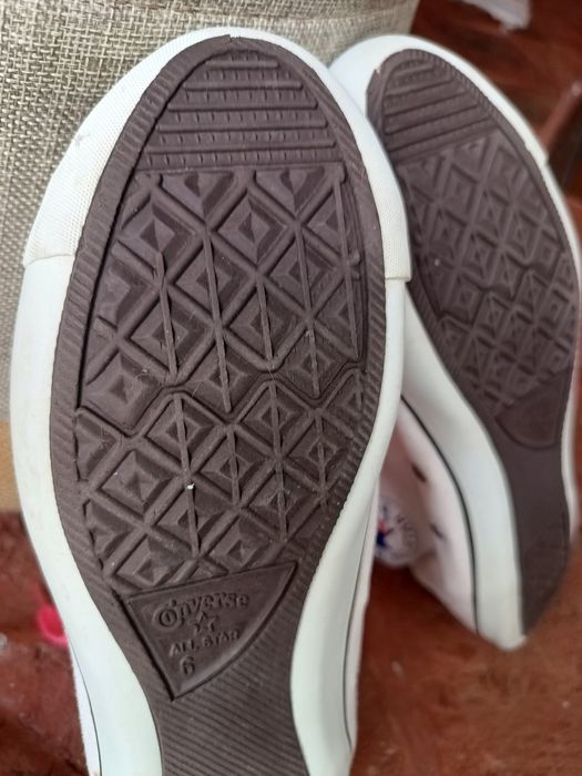 Converse Chuck Taylor 37/Nike Mercurial Pro 35