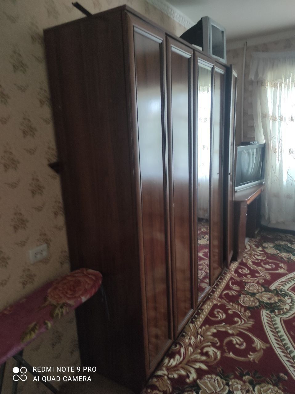 Продаю 2/2/4 в Яшнабадском районе в бывшем общежитие