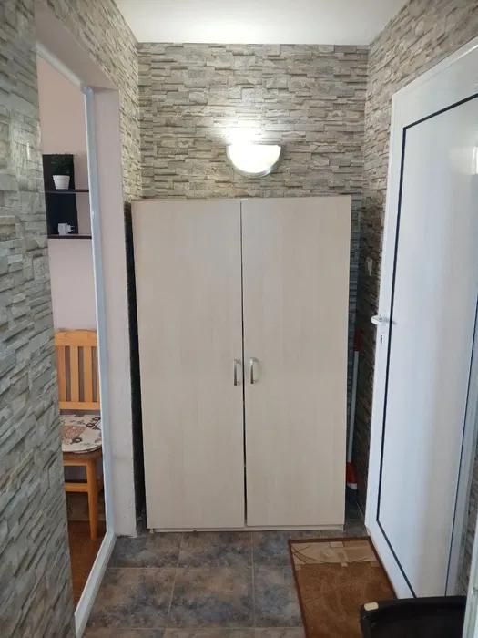 Дава се под наем Едностаен апартамент в Варна, Левски - 25 кв.м за 275 € - Снимка #4