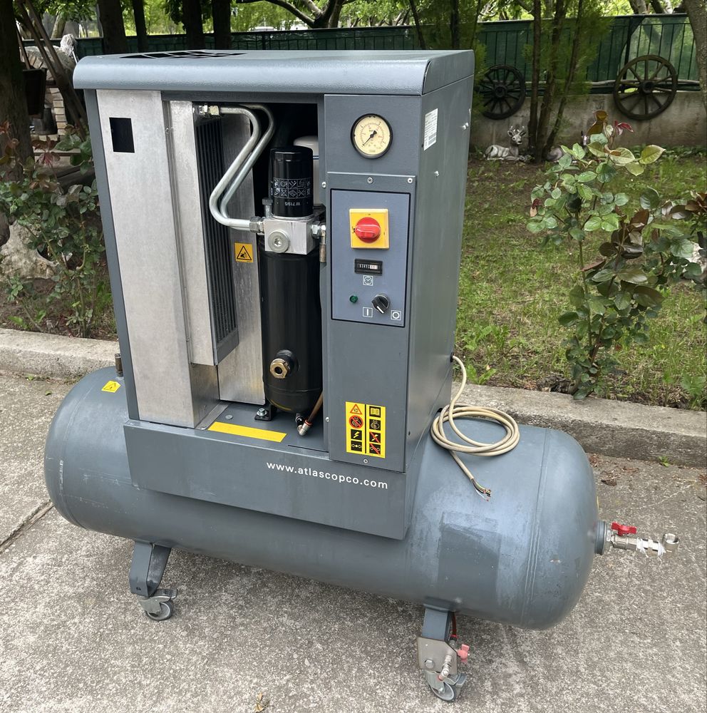 Винтов компресор Atlas Copco 5.5kw с ресивър 200lt