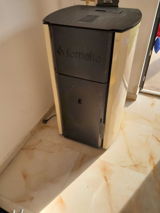Centrală/șemineu/sobă peleți Fornello 25kw plus coș de fum