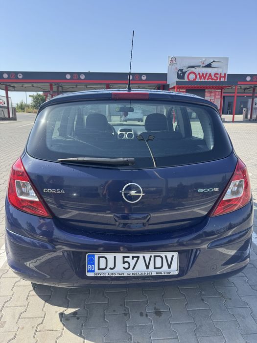 Vand opel corsa 1.0 benzina