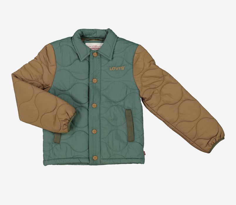 Levis , Guess , Mayoral