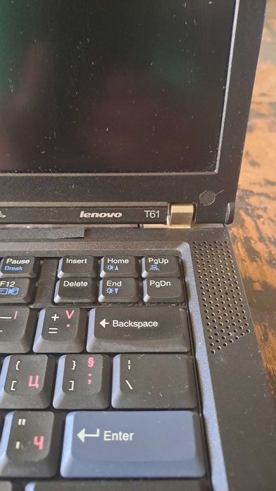 лаптоп Lenovo ThinkPad T61 Windows 7 Professional