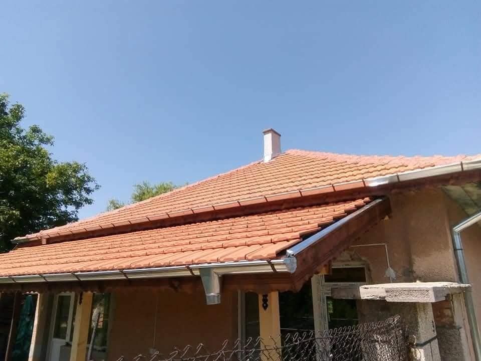 Ремонт на Покриви и Улуци