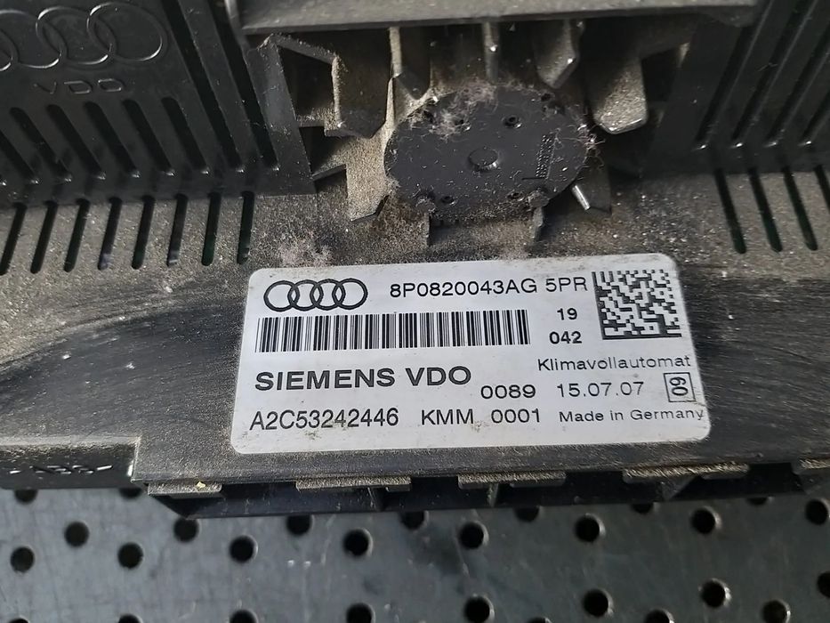 Panou comanda clima ac audi a3 8p 8p0820043ag