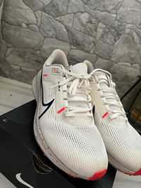 Nikeee pegasuss 44