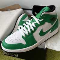 Air Jordan 1 Mid Lucky Green