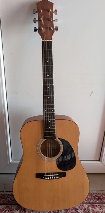 Vând chitara acustica classic Cantabile