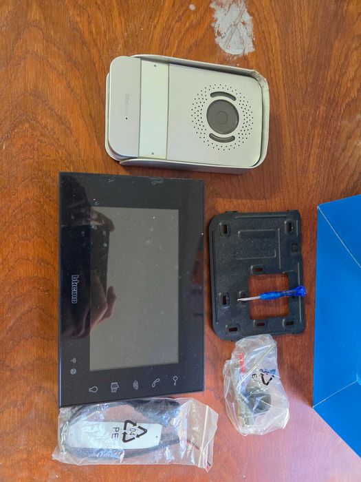 Videointerfon Bticino 318015 EasyKit WIFI
