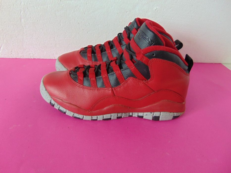 Air Jordan 10 Retro Bg Bulls Over Broadway номер 40 Оригинални кецове