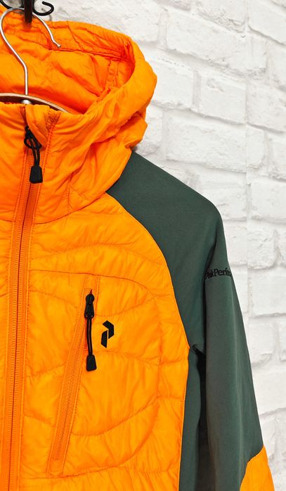 Peak Performance Hybrid Дамско яке с качулка и пух размер XS