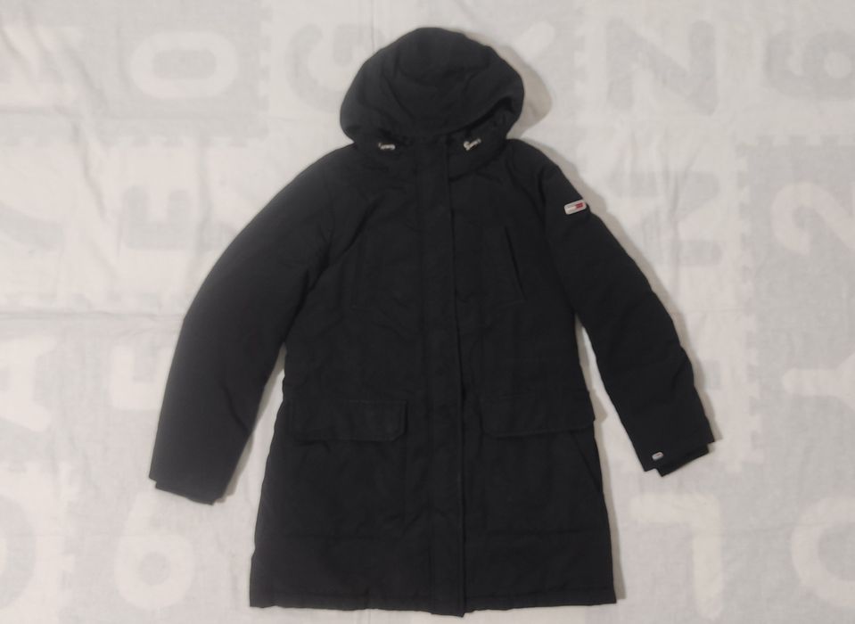 Geaca parka Tommy Jeans mărime L dama fete femei puf pene izolație