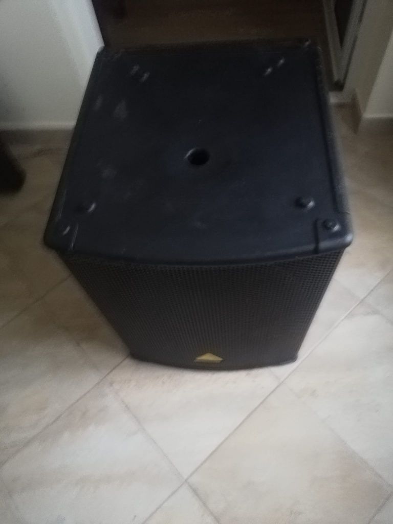 Vand bass activ 1400w